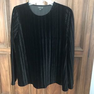 Black striped velvet top
